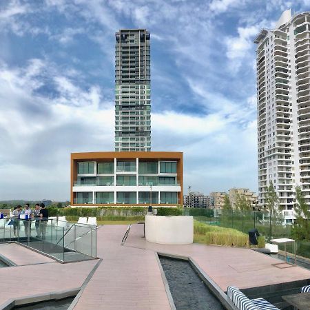 Veranda Residence Pattaya x Sea&Sky View Na Chom Thian Esterno foto